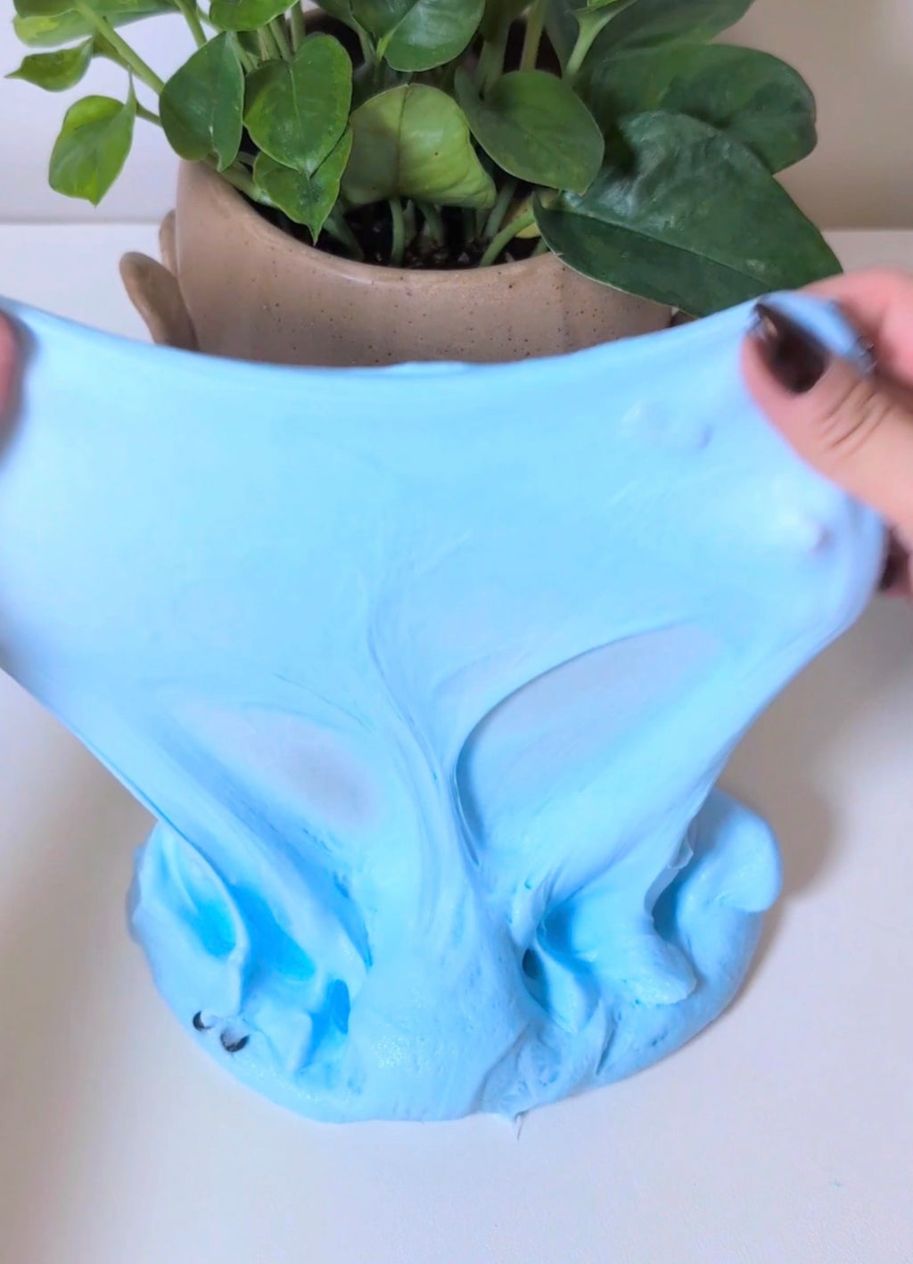 Twenty-One Pilots Mochi Créme + Cloud Slime (9.8 oz)